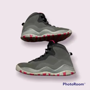 Air Jordan 10 Retro GS 'Smoke Grey'