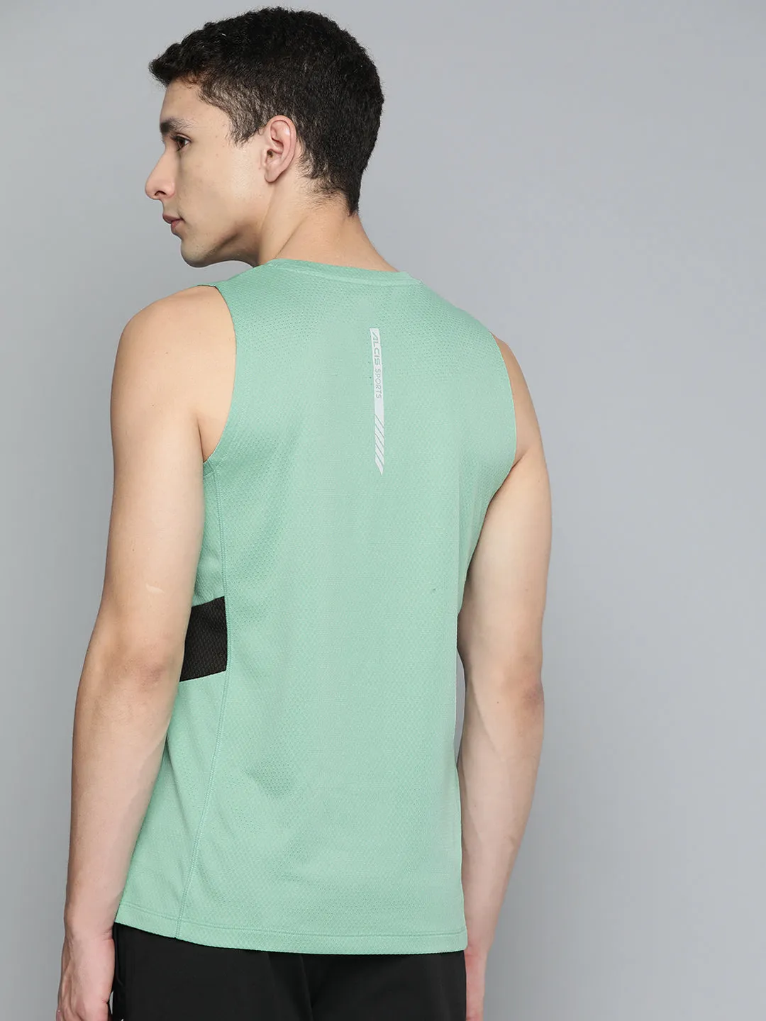 Alcis Men Dry Tech Slim Fit T-shirt