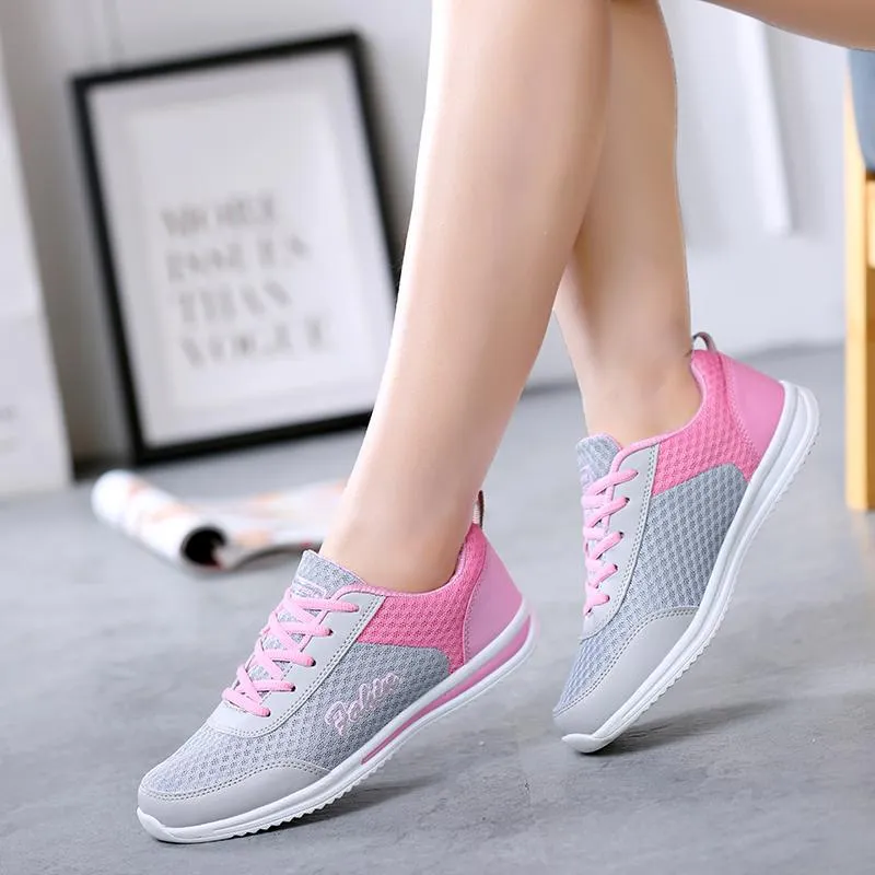 Breathable mesh shoes for women