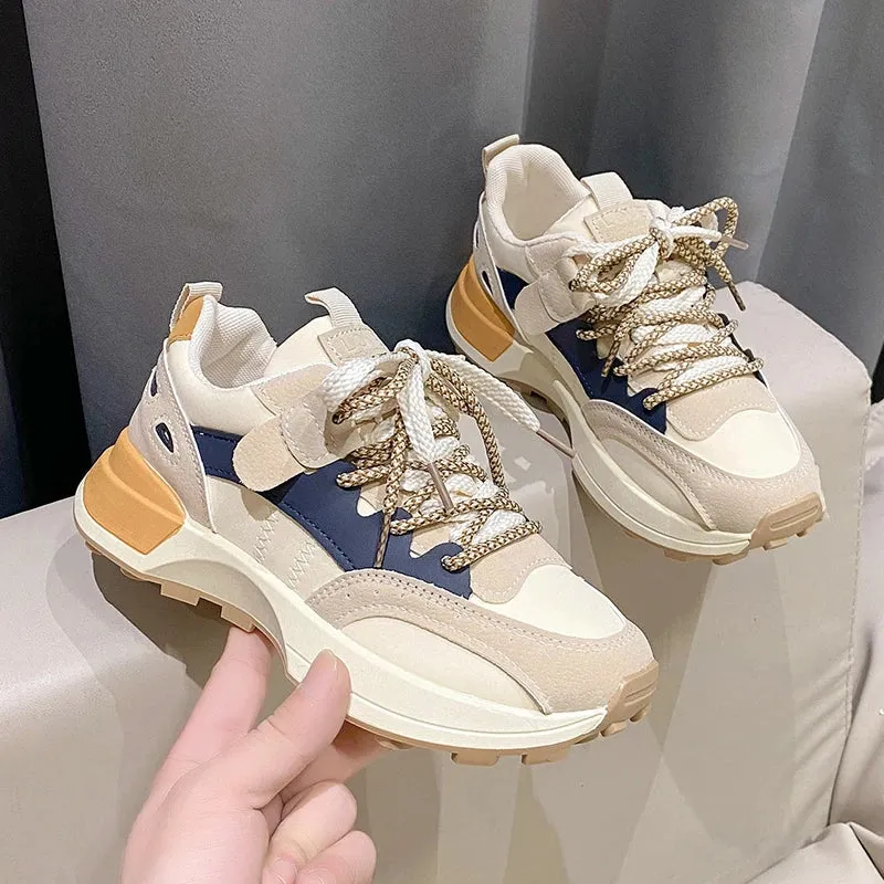 Comfortable canvas shoes