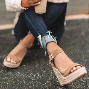 Comfortable Lisa Wedge Shoes