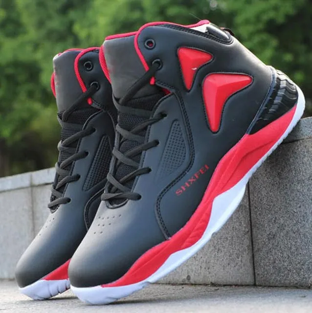 Hot Sale Basketball Shoes Comfortable High Top Training Boots Ankle Boots Outdoor Men Sneakers Athletic Sport shoes