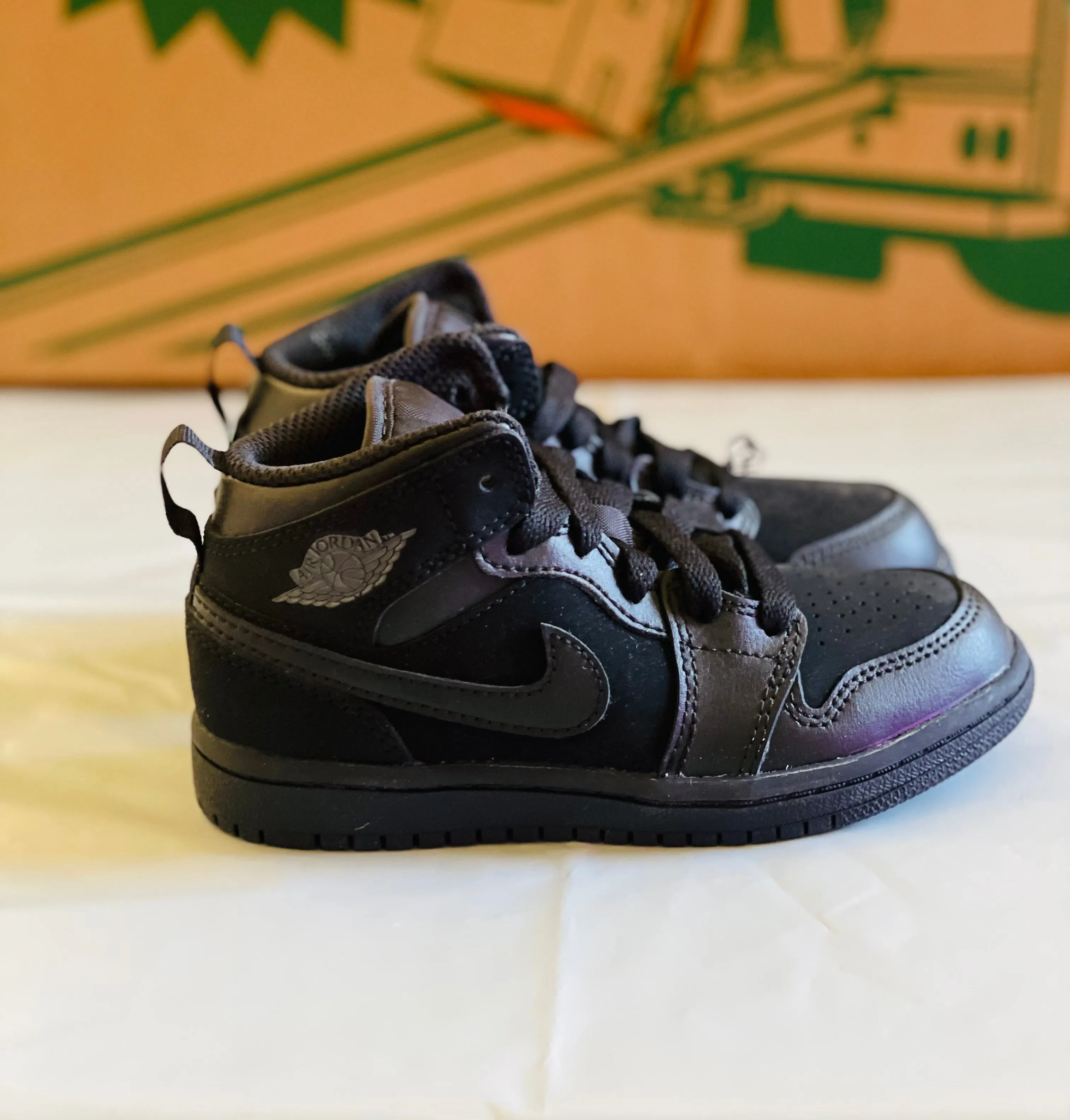 Jordan 1 Mid Kids blk/dk grey-blk