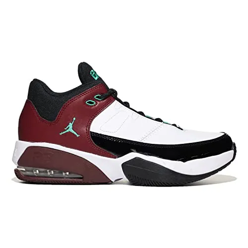 Jordan Jordan Max Aura 3 (Big Kid) Black/Roma Green/Dark Beetroot/White 7 Big Kid M