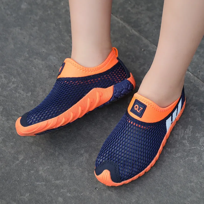 Kids Sneakers New Running Shoes Mesh Breathable Lightweight Running Shoes