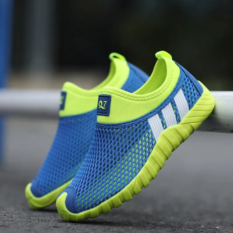 Kids Sneakers New Running Shoes Mesh Breathable Lightweight Running Shoes