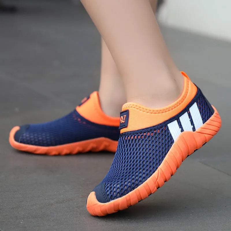 Kids Sneakers New Running Shoes Mesh Breathable Lightweight Running Shoes