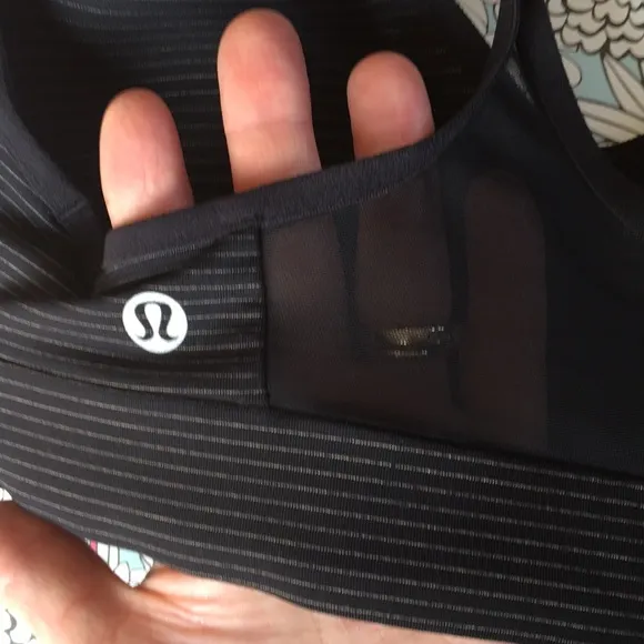 Lululemon NWT Sz 2 Speed Up Bra C/D* Anti-Stink