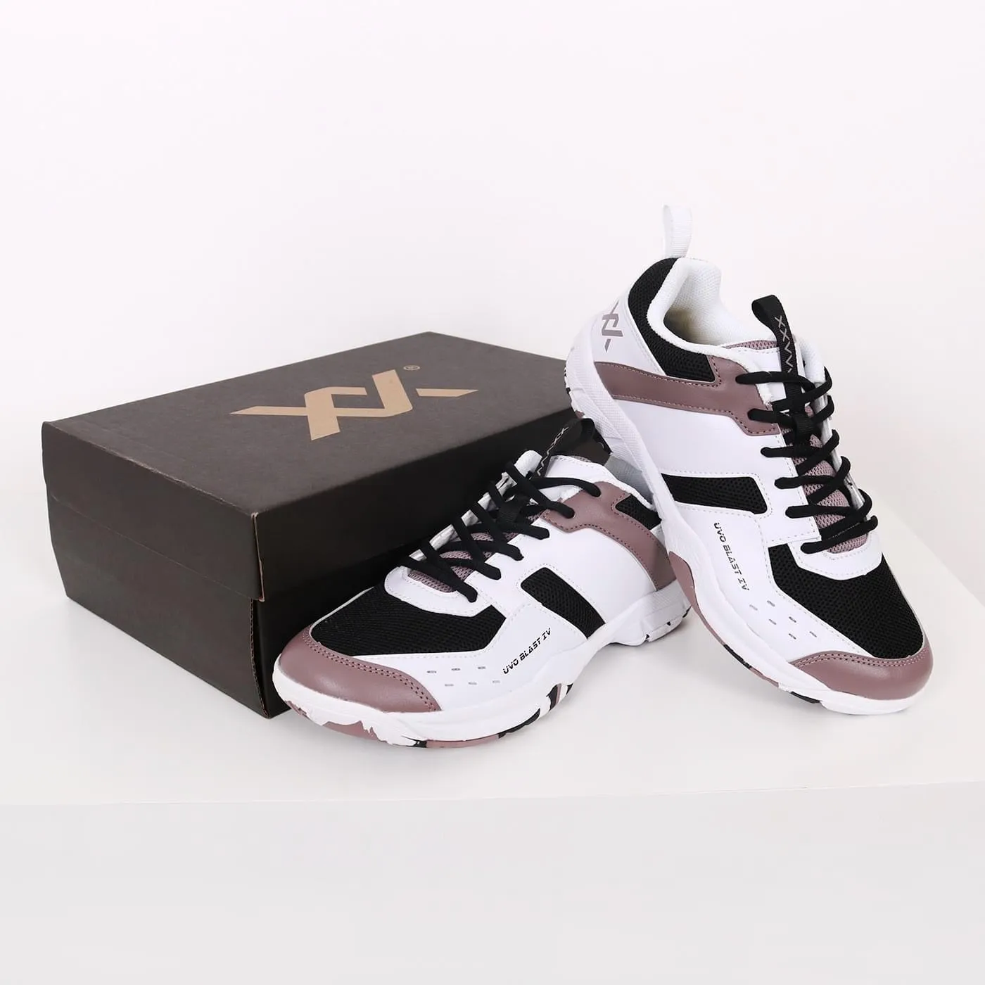 MAXX UVO Blast IV Court Shoes