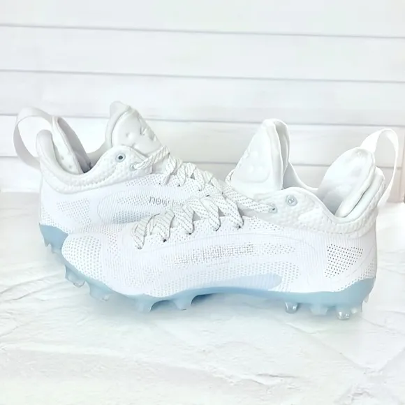 New Balance FreezeLX V4 Lacrosse Cleats women’s size 6 men’s size 4 1/2 BNIB