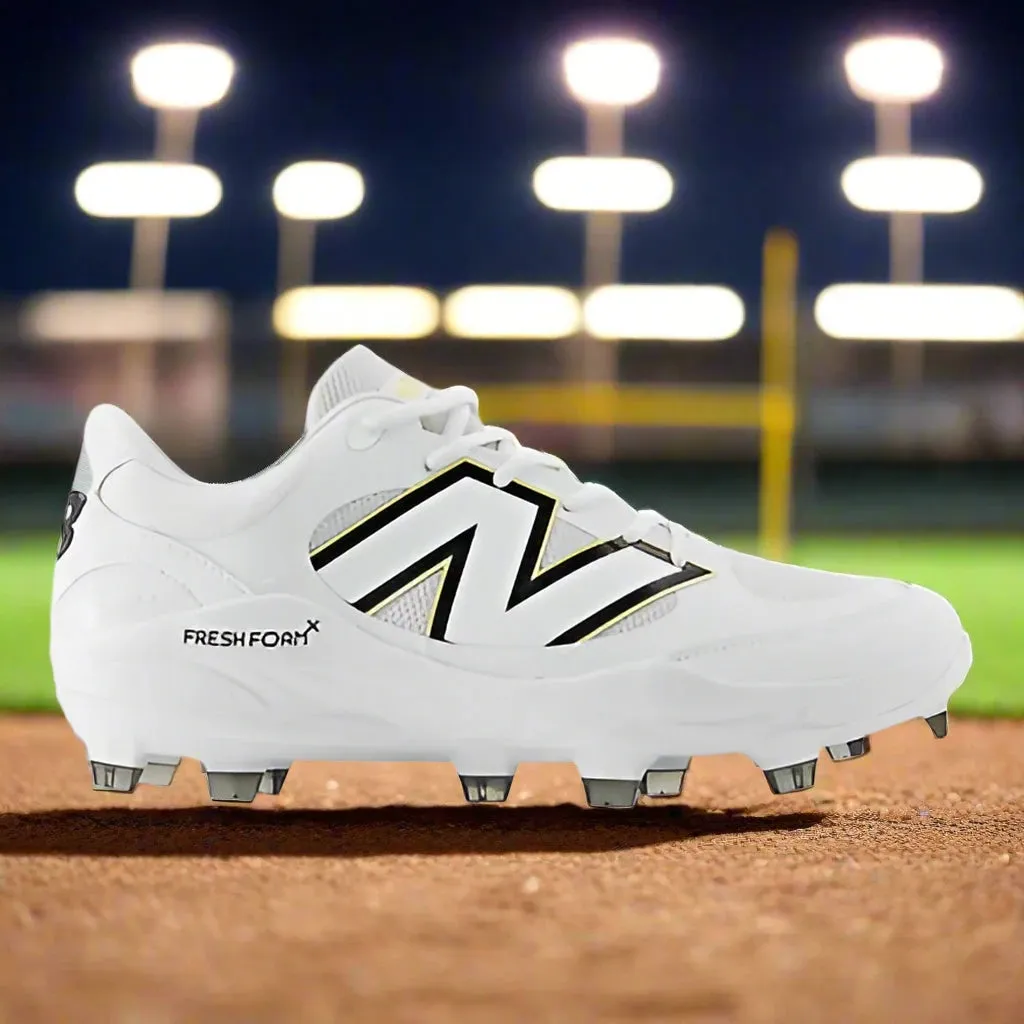 New Balance Fresh Foam 3000 v7 Molded Cleat - White w/ Black