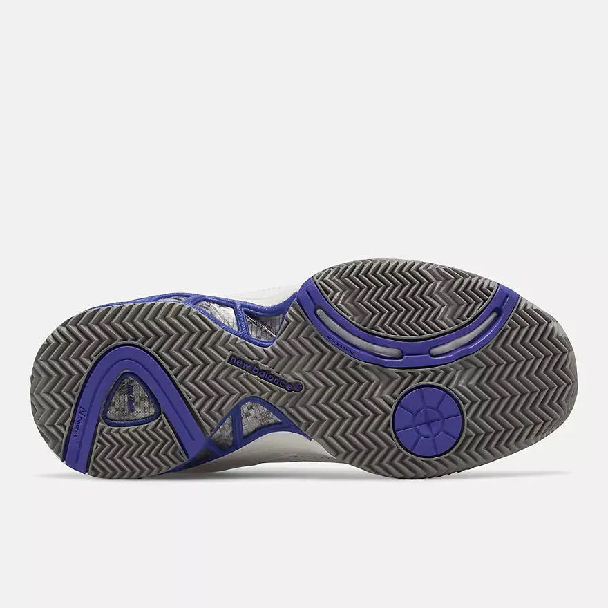 New Balance Women 806