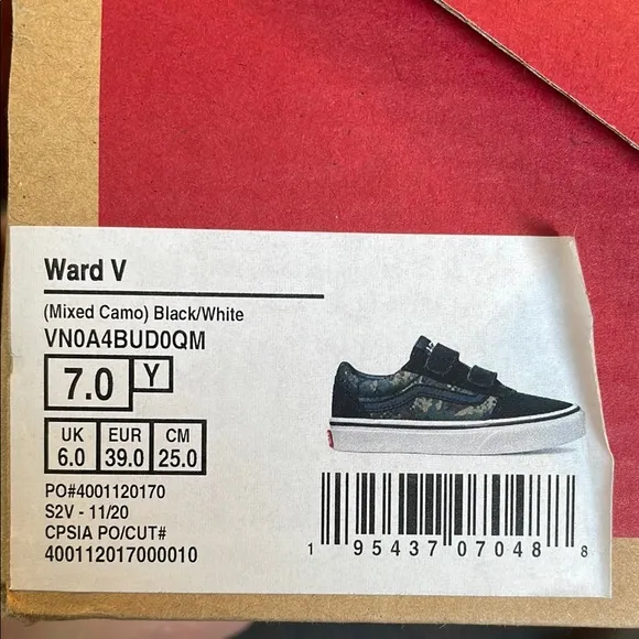 NEW Vans Ward V Black Camo Shoes