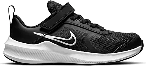 Nike Boy's Downshifter 11 (Little Kid) Black/White 13.5 Little Kid M