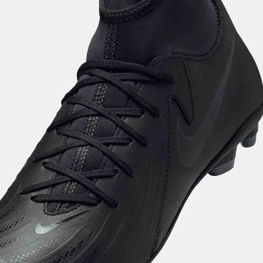 Nike Phantom Luna 2 Club Soccer Cleats