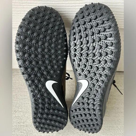 Nike Vapor Drive Turf Field Hockey Black Gold Cleats Men’s 9/Women’s 10.5 NIB