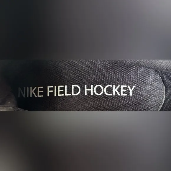 Nike Vapor Drive Turf Field Hockey Black Gold Cleats Men’s 9/Women’s 10.5 NIB
