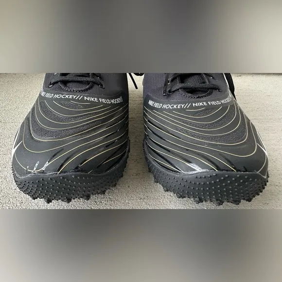 Nike Vapor Drive Turf Field Hockey Black Gold Cleats Men’s 9/Women’s 10.5 NIB