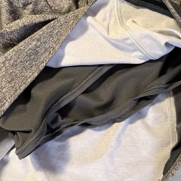 NWT LULULEMON Hotty Hot Low-Rise Lined Short 2.5&quot; Heathered Black Sz 14