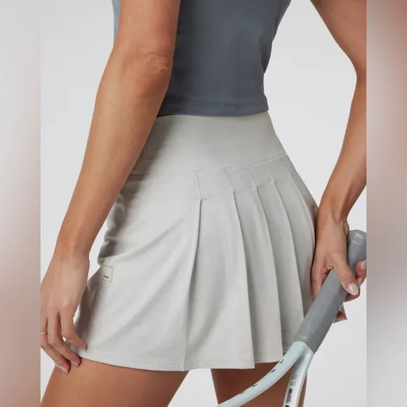 NWT Vuori Halo Performance Skirt | Salt Heather Tennis Skirt
