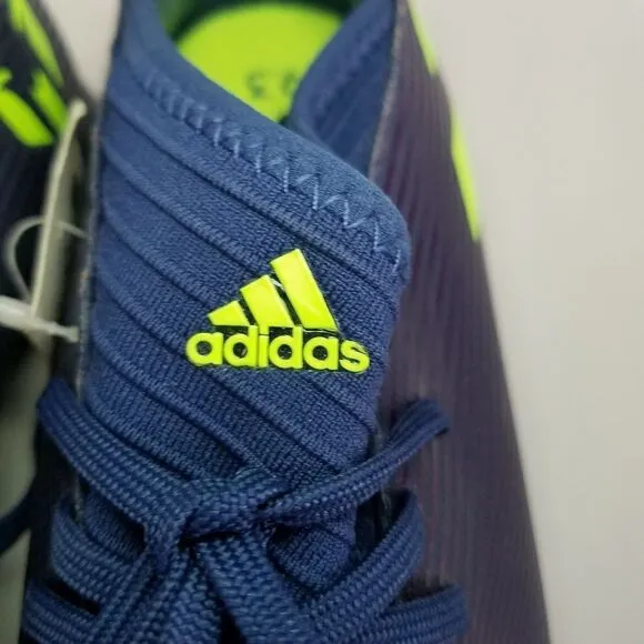 NWT Adidas Nemeziz Messi Tango 19.3 TF Cleats Tech Ink/Signal Green/Glory Purple