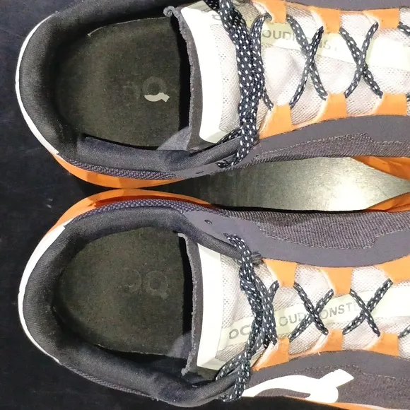 ON-Running CLOUDMONSTER Eclipse/Tumeric Men's Gray Orange