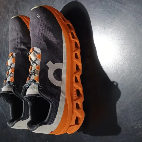 ON-Running CLOUDMONSTER Eclipse/Tumeric Men's Gray Orange