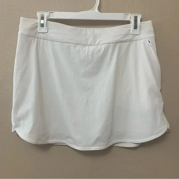 Outdoor Voices Hudson 4&quot; Skort Skirt in White Size Medium