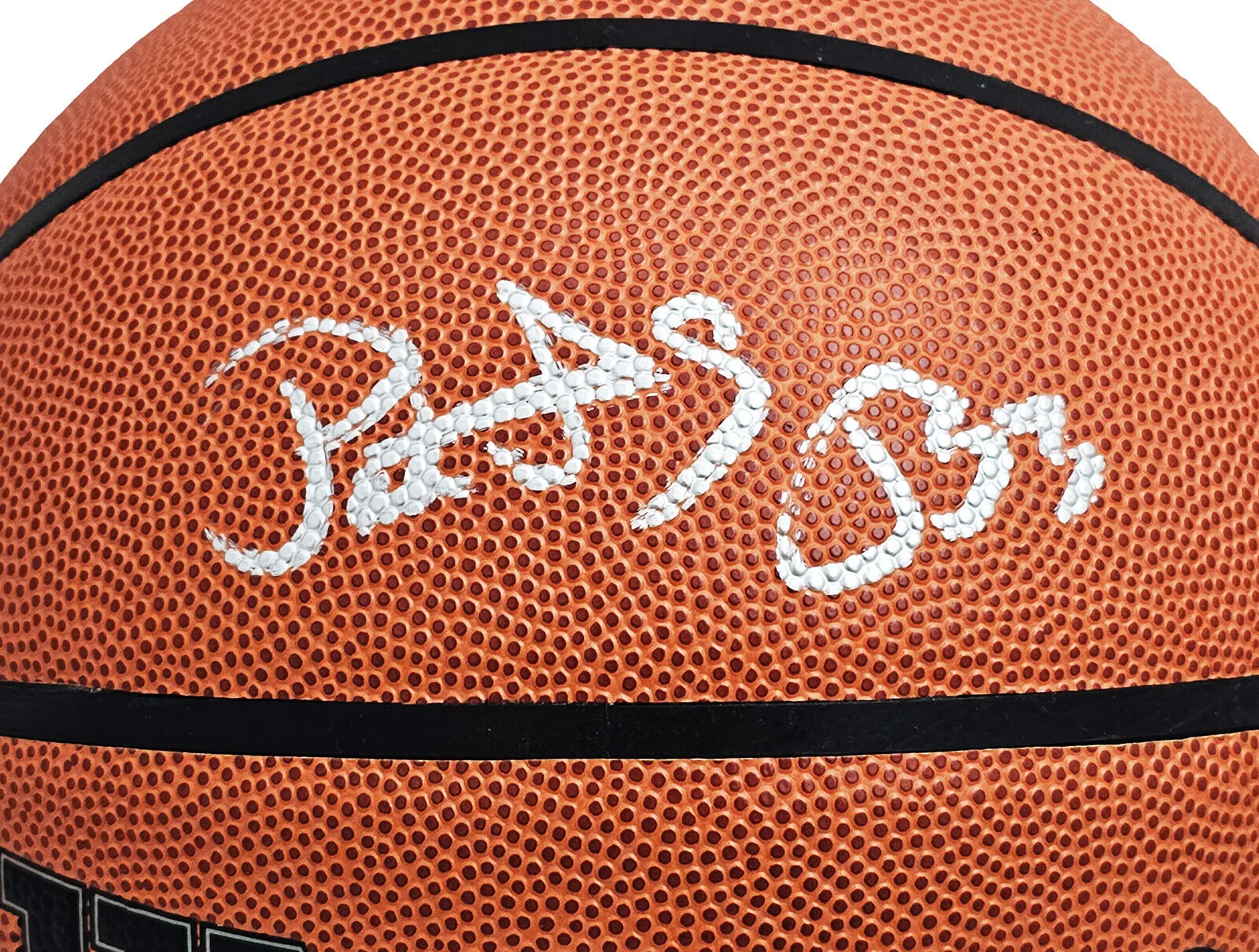 PATRICK EWING AUTOGRAPHED AUTHENTIC BASKETBALL KNICKS BECKETT 214817