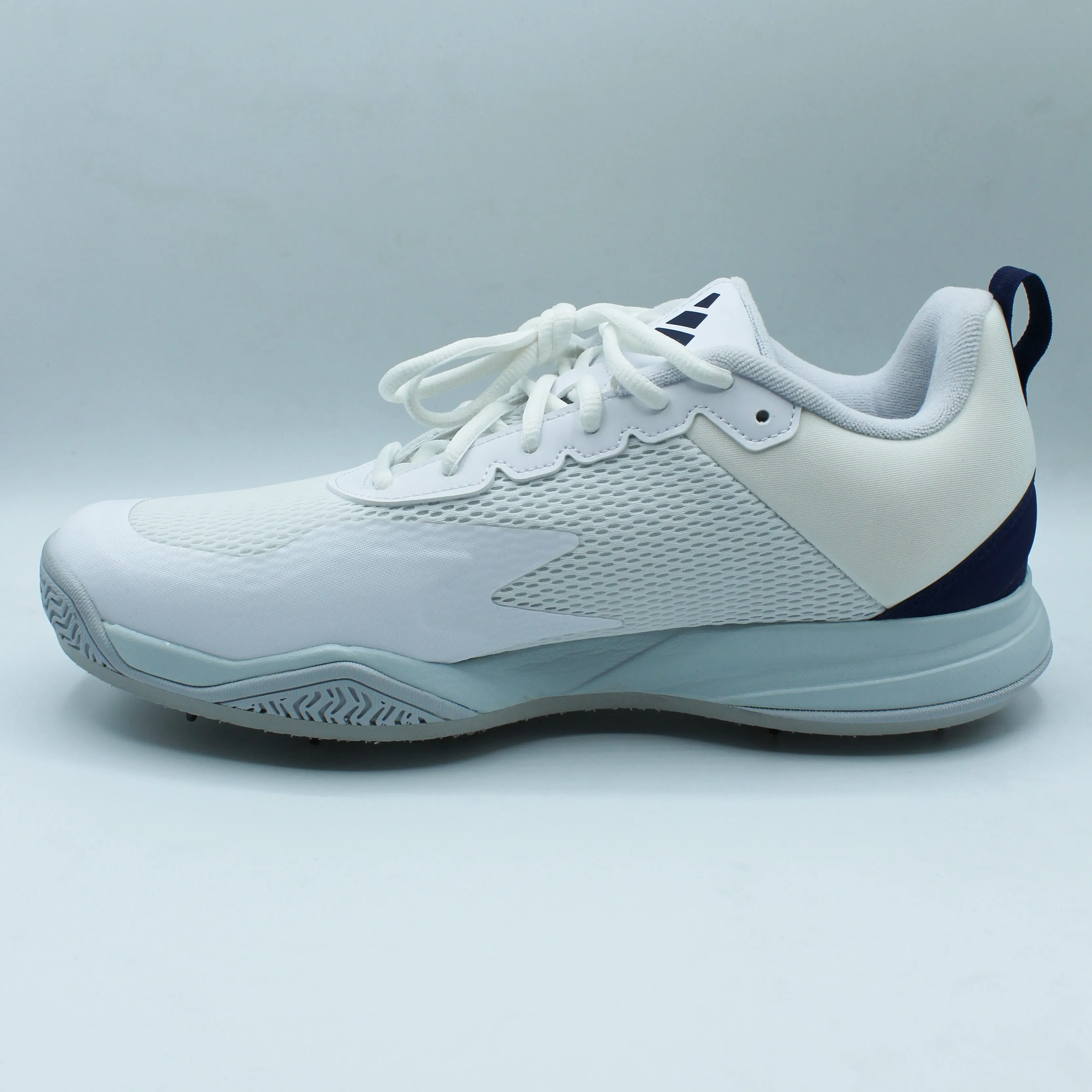 Pre-spiked Adidas Courtflash Speed