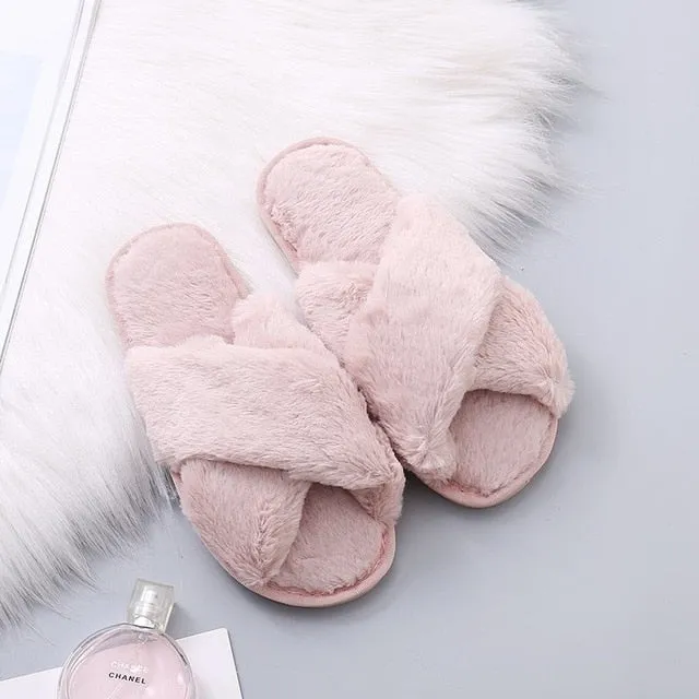 RXFSP Warm Fluffy Slippers Women Cozy Faux Fur Cross