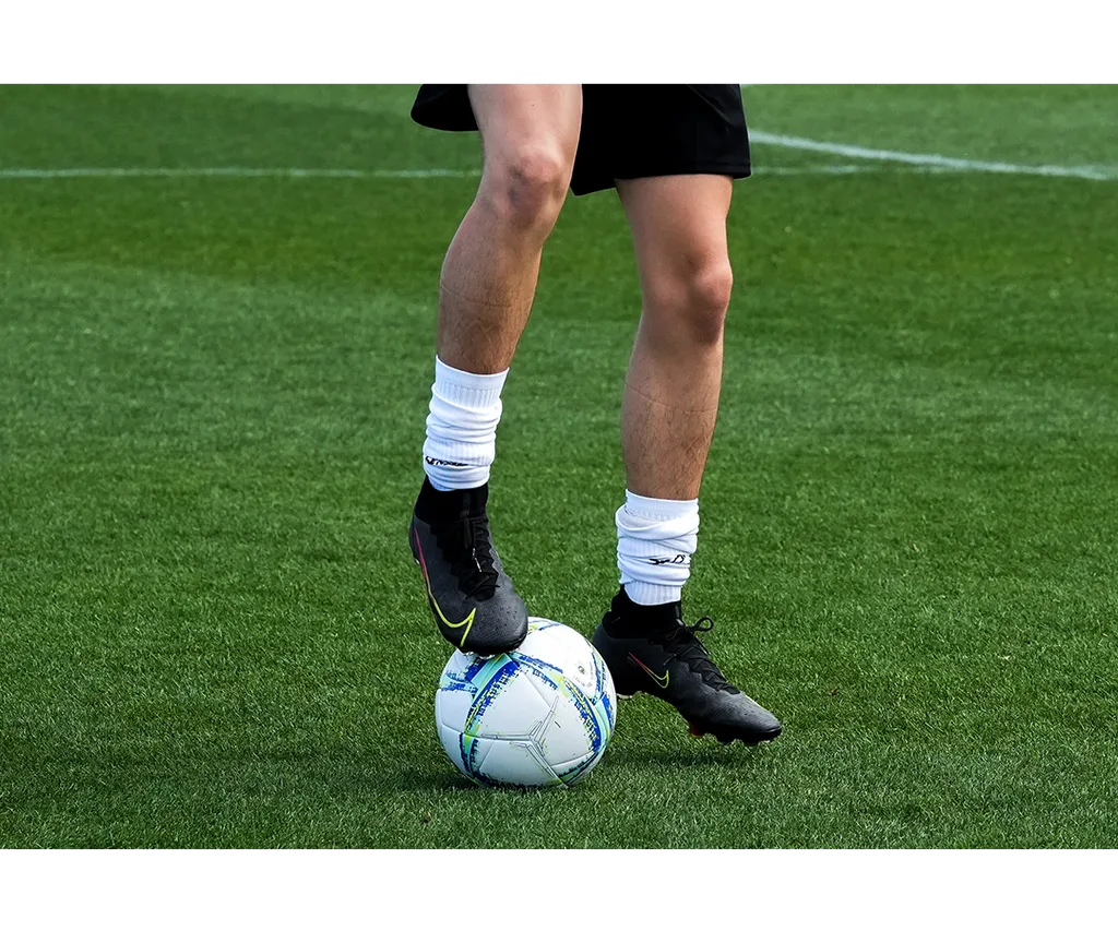 Senda Athletics Apex Match Soccer Ball - White/Blue