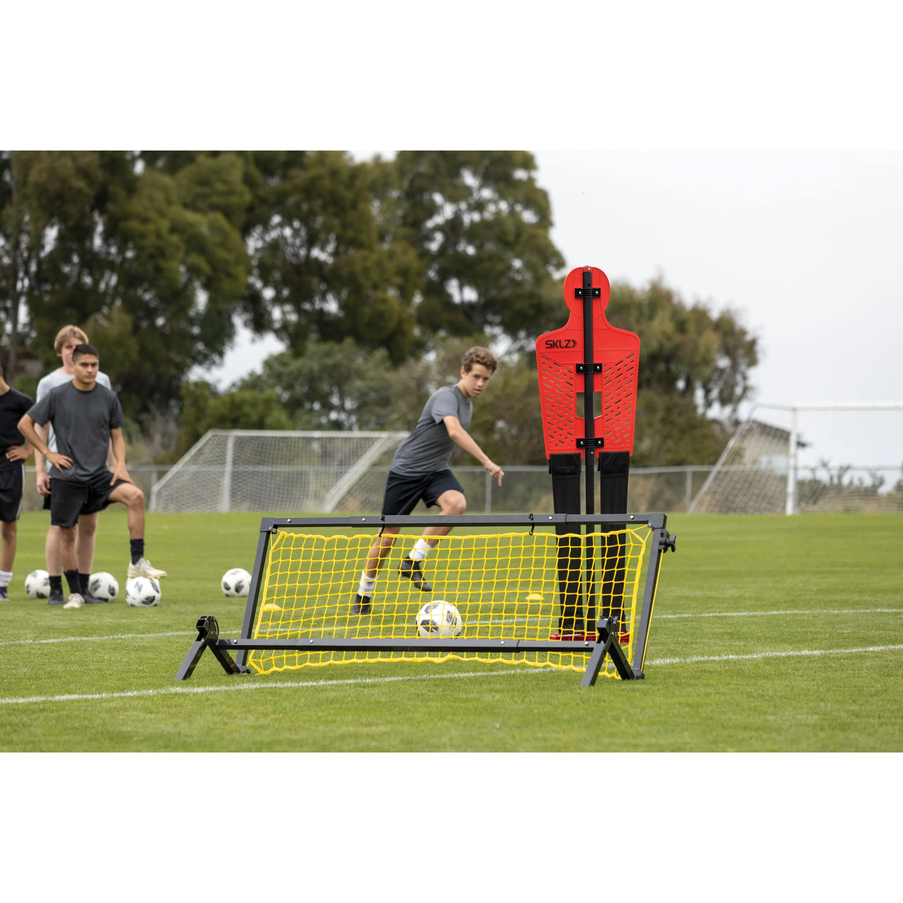 Soccer Trainer Pro - Give & Go Rebounder