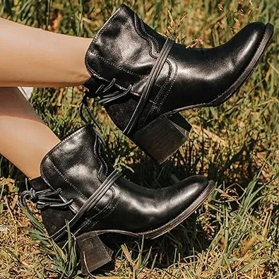 Supportive orthopedic Boots