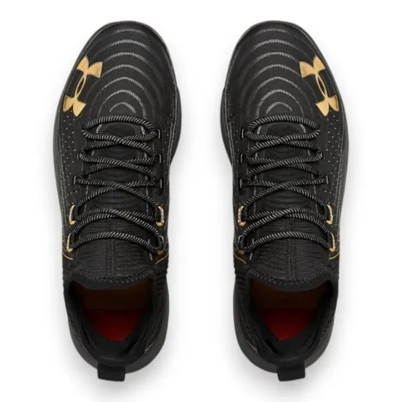 Under Armour Harper 4 Low St Metal Baseball Cleats Mens Size 15 Black/Gold NEW