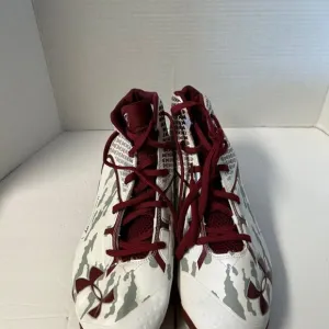 Under Armour Deception DT Men’s baseball cleats