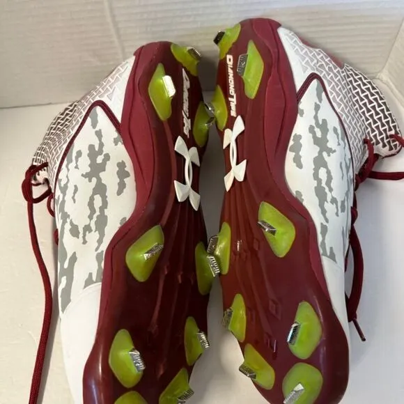 Under Armour Deception DT Men’s baseball cleats