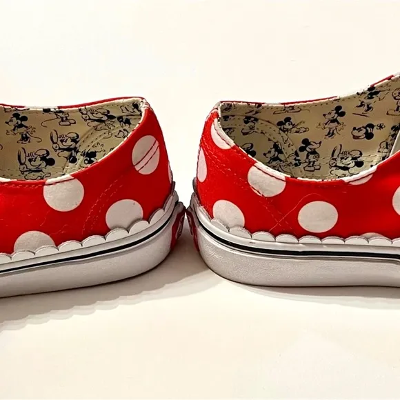 Vans Minnie Mouse shoes
