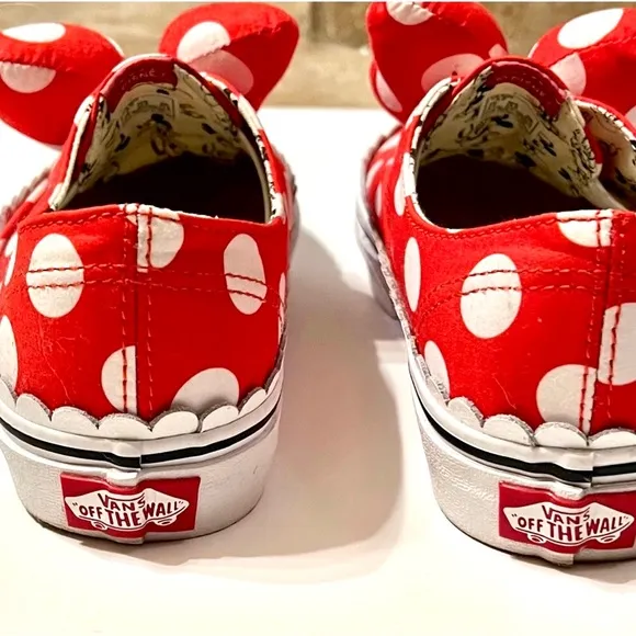 Vans Minnie Mouse shoes