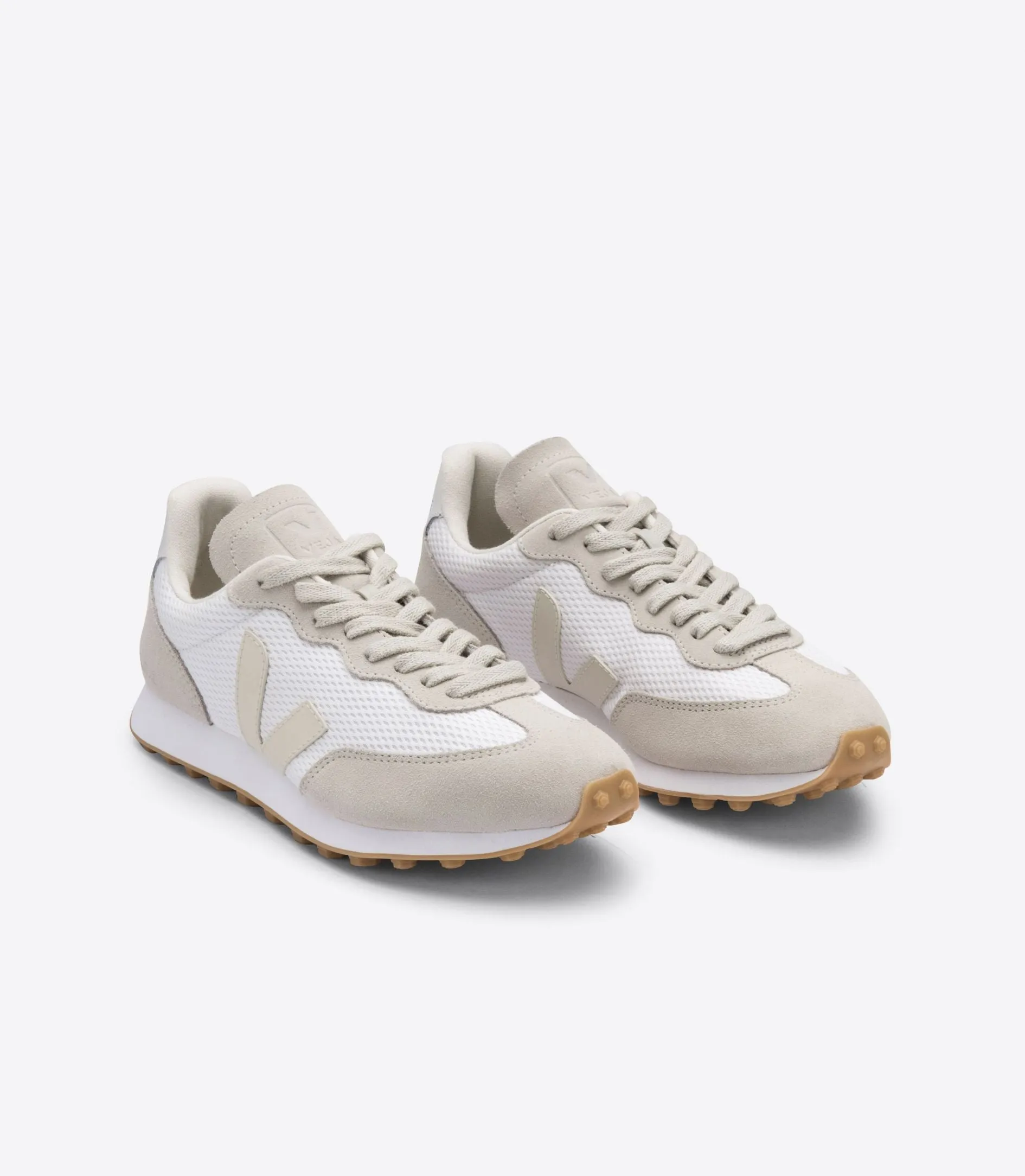 Veja - Rio Branco Alveomesh Sneakers in White Pierre Natural