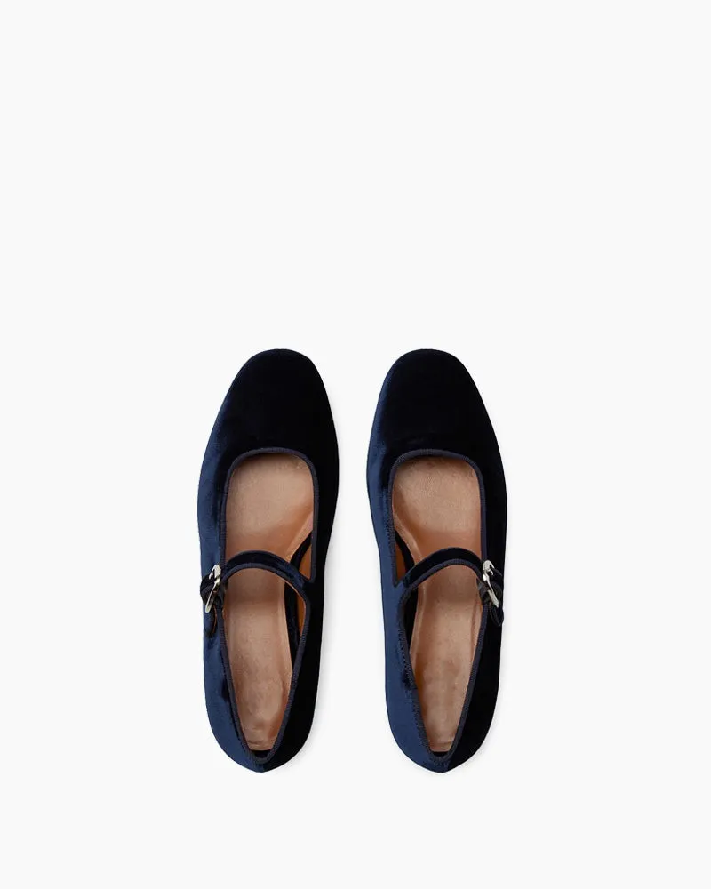 Velvet Large Size Comfortable Flat Shoes
