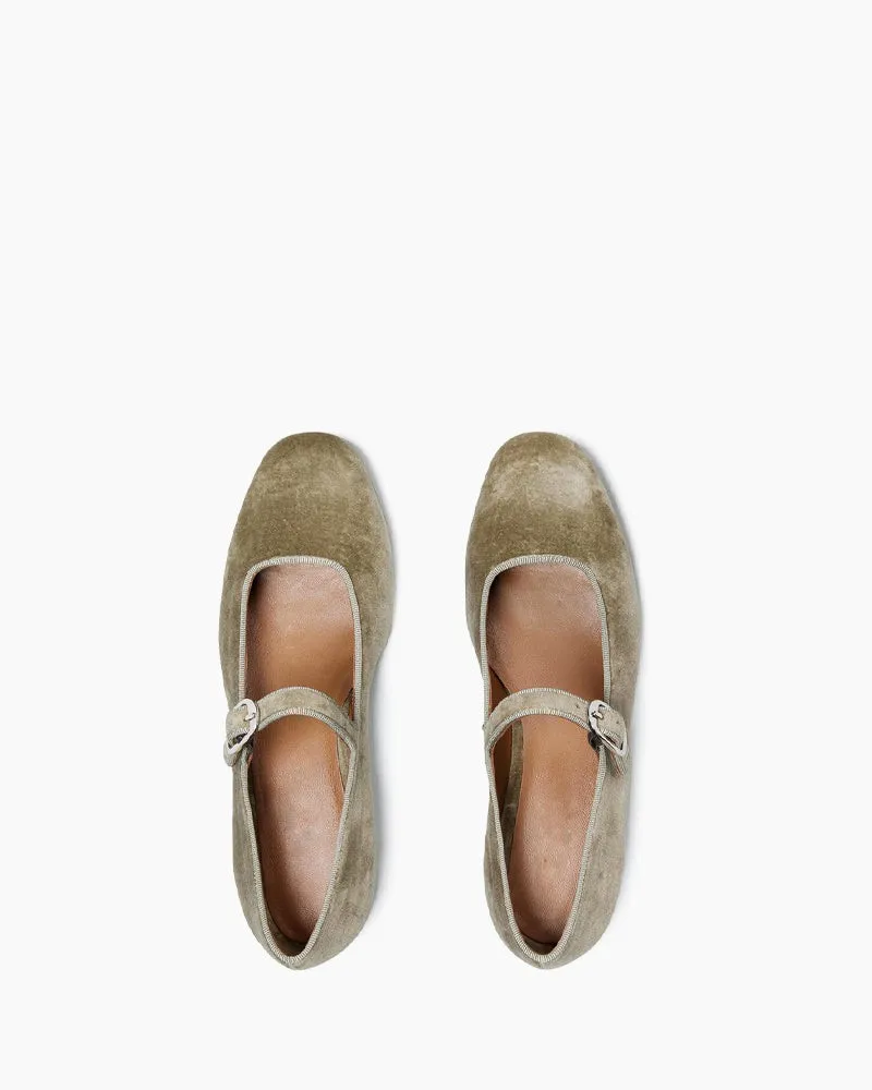 Velvet Large Size Comfortable Flat Shoes