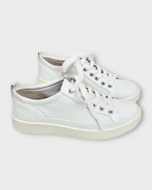 Vionic Winny Wide