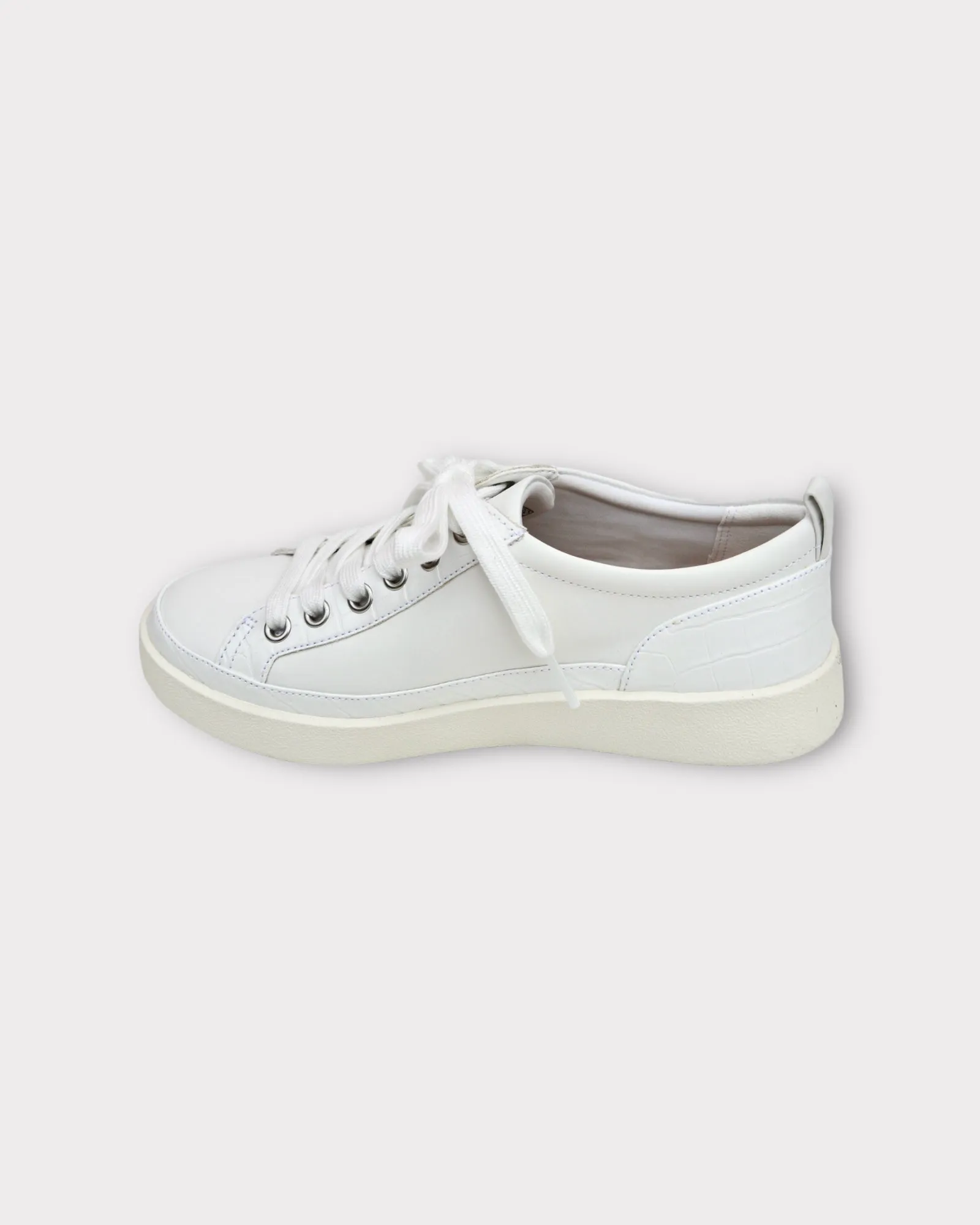 Vionic Winny Wide