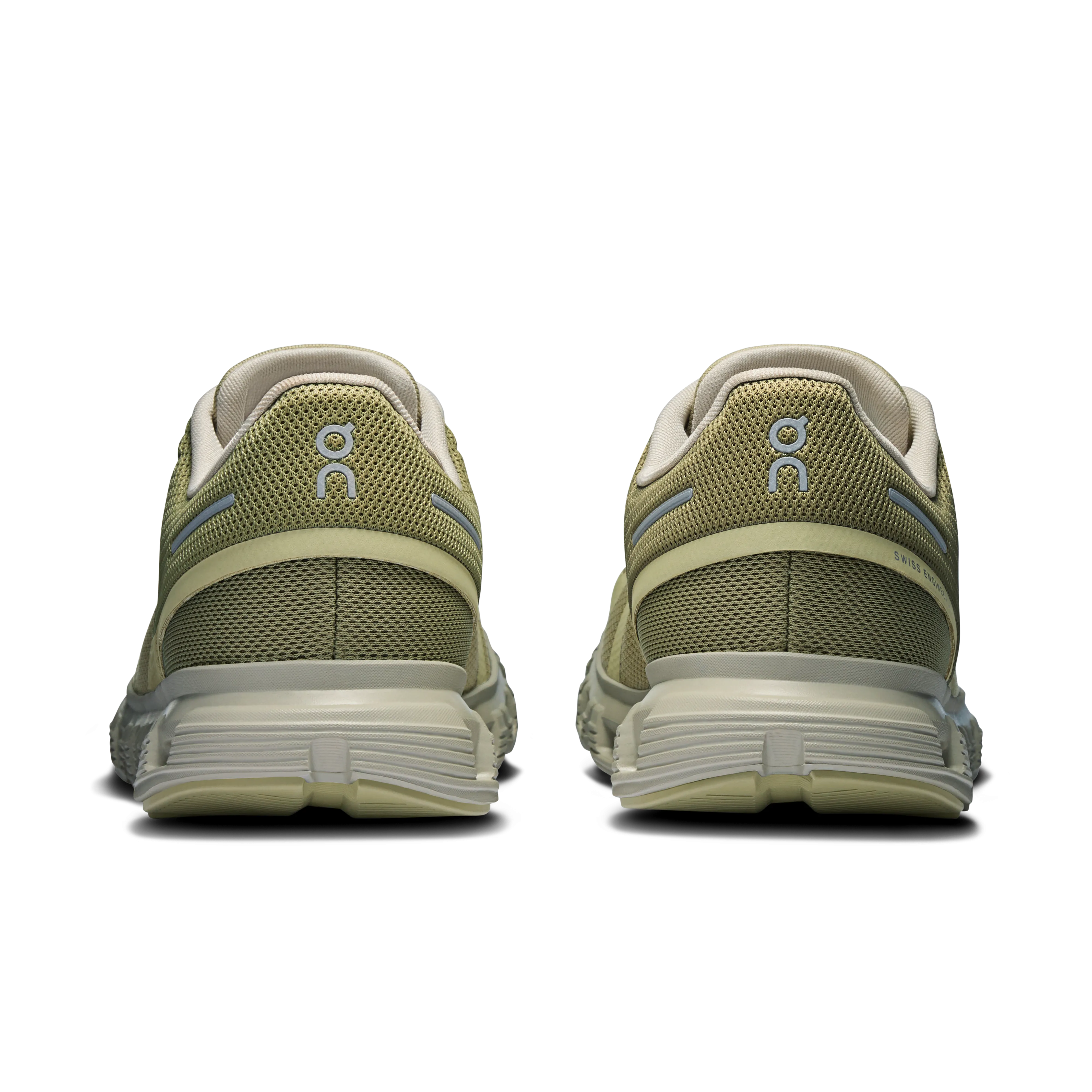 Women's Cloud 6