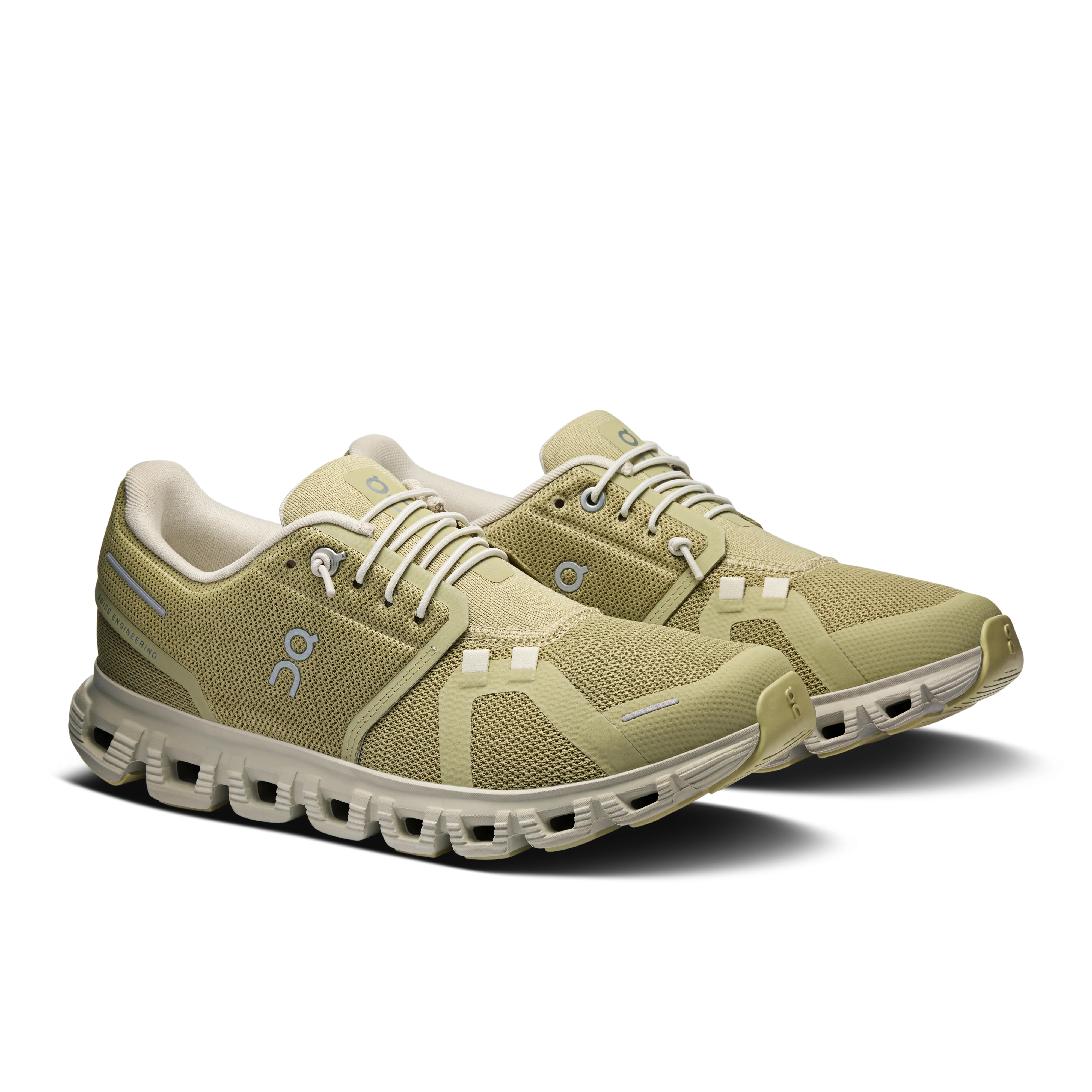 Women's Cloud 6