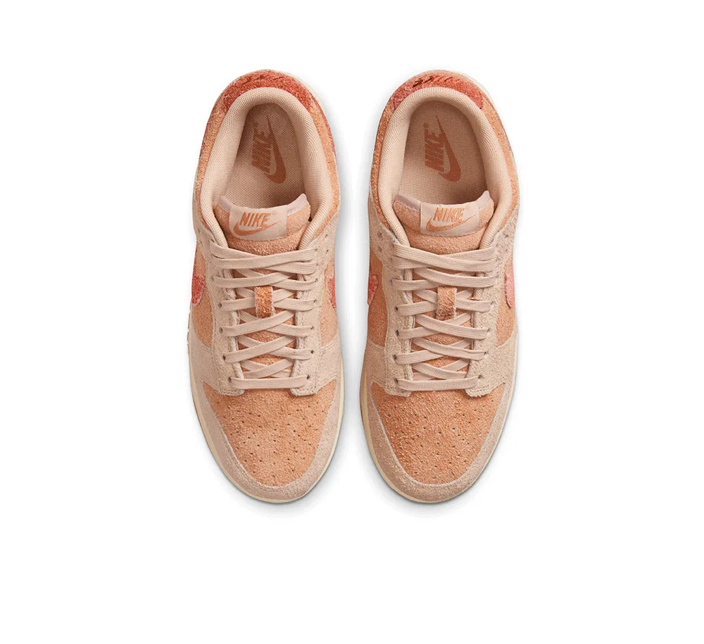 WOMEN'S NIKE DUNK LOW